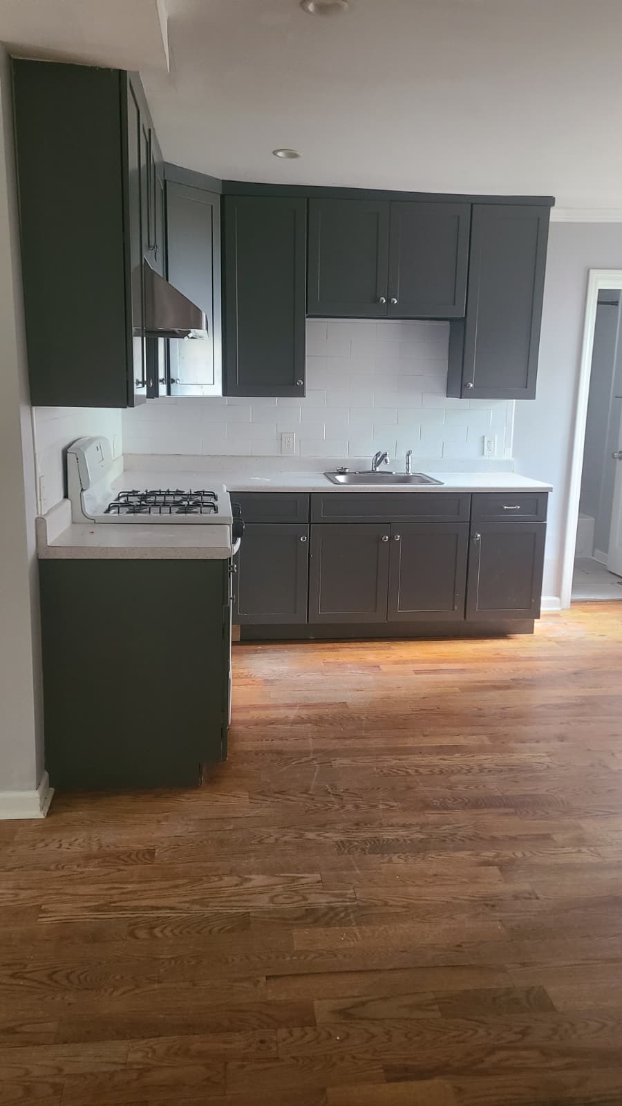 7 Webb Street - E